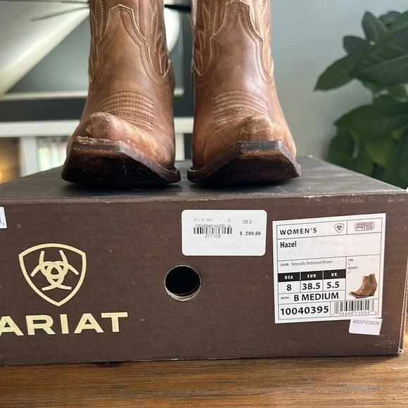 Ariat Tan Western Ankle Booties - Picture 3 of 7